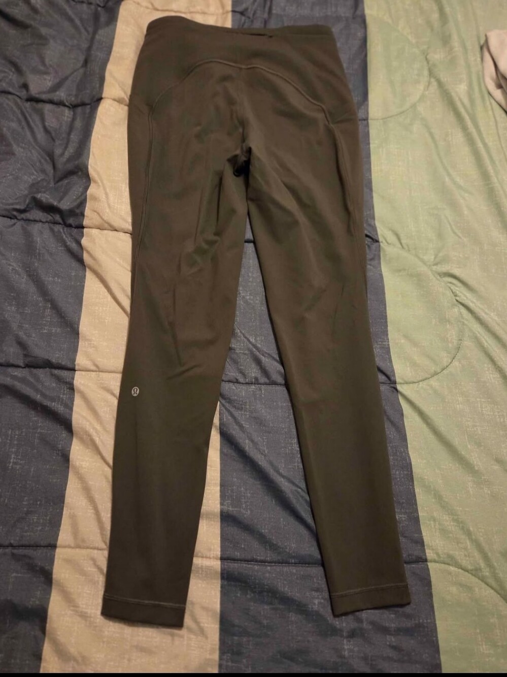 LULULEMON Sassy Sage Fast And Free Leggings